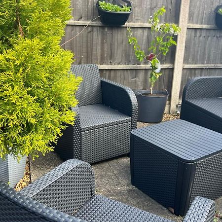 Double Room In Great Barr Near M5 - M6 - Parking - Tv Bed-Garden Бірмінгем Екстер'єр фото