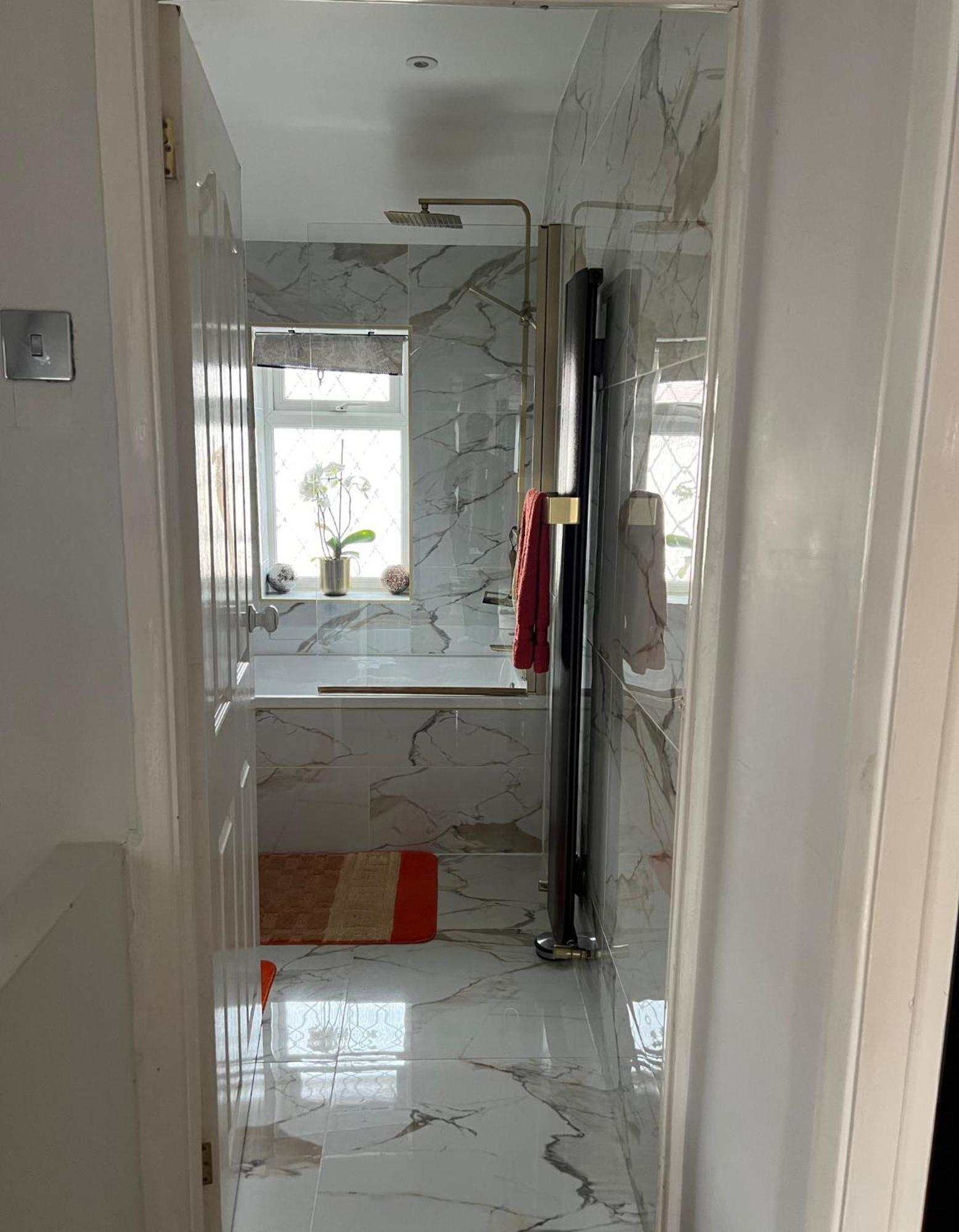 Double Room In Great Barr Near M5 - M6 - Parking - Tv Bed-Garden Бірмінгем Екстер'єр фото